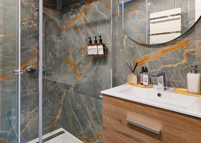 Playa De San Lorenzo *